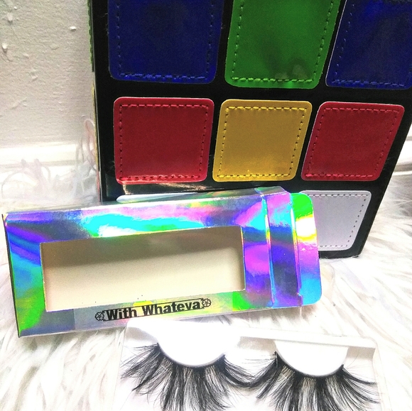 Mink (Faux) Lashes - Picture 11 of 14